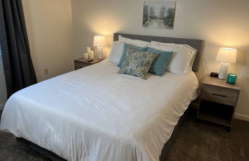Rancho Cordova Apartamento | Relax and Recharge in Luxury Apt C