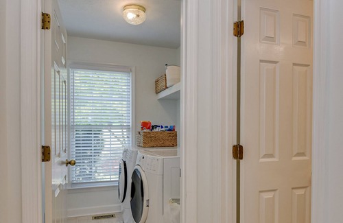 Houndslake Casa | Your Oasis in Aiken - Great for families