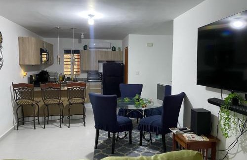Ciudad Modelo Mirador Norte Apartamento | Your oasis in the city apartment with pool