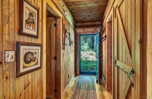 Greenville Cabina | Your opportunity to reconnect with nature.