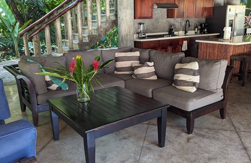 Playa Guiones Casa | Su propio resort boutique de lujo privado a solo 2 minutos de la playa