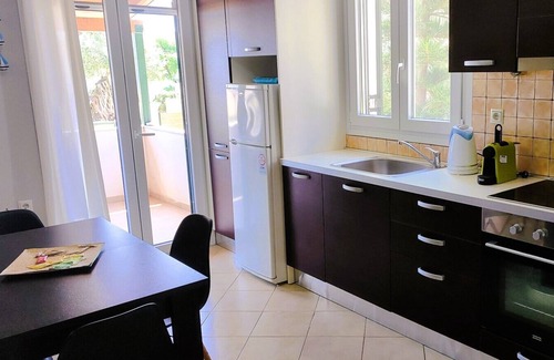 Kalami Apartamento | Your Perfect Getaway – A Two-Bedroom Haven Just Steps from Kalami Bay