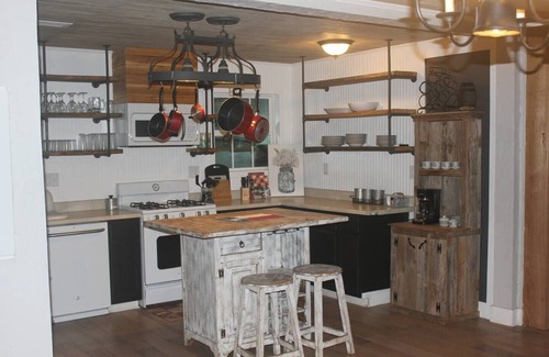 Boerne Casa | Your Own Piece of The Guadalupe! Long Stay Discount!