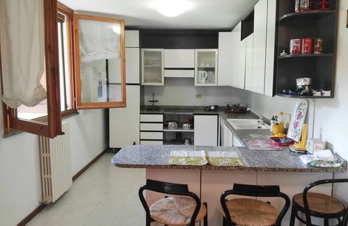 Trebbiantico Villa | Su relajación a 3 km del mar. Piscina privada y parque. Ideal para 12 personas.