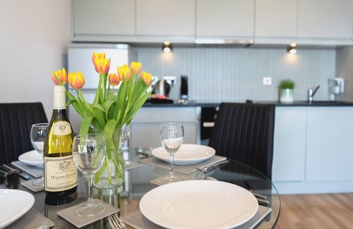 Cambridge Apartamento | Your Space Apartments - Eden House