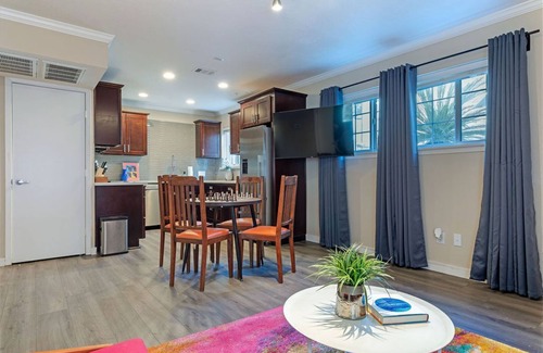 South Central Houston Apartamento | Your TMC Flats! Sleeps 44, 22BR, 11BA, 9PA ⭐️⭐️⭐️⭐️⭐️