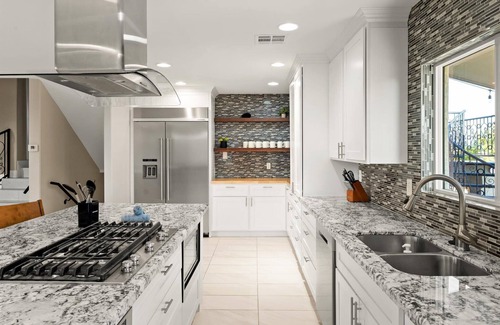 Peoria Casa | Your Unique Desert Compound - Amenities Galore