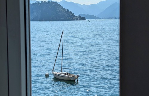Fiumelatte Apartamento | Your window on Varenna-Como-.