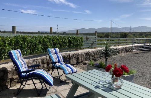 Brynrefail Casa | Yr Efail