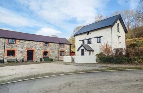 Corwen Cabaña | Año Hen Felin, CARROG