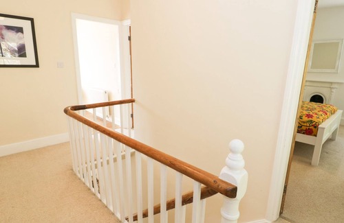 Bontddu Cabaña | YR HEN SWYDDFA BOST, family friendly, with open fire in Barmouth