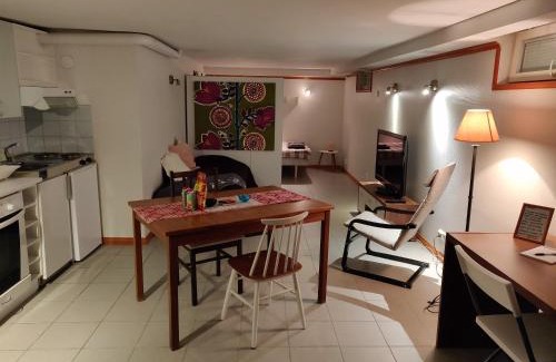 Oulu Apartamento | Yrjänäntie Home Apartment