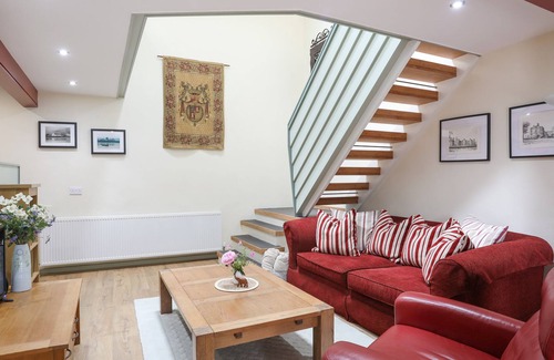 Llanddaniel Fab Cabaña | YSGUBOR BACH, pet friendly, with a garden in Llanddaniel Near Gaerwen