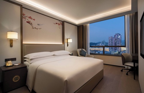 Yuexiu Hotel | Yuexiu Hotel Guangzhou, Curio Collection by Hilton