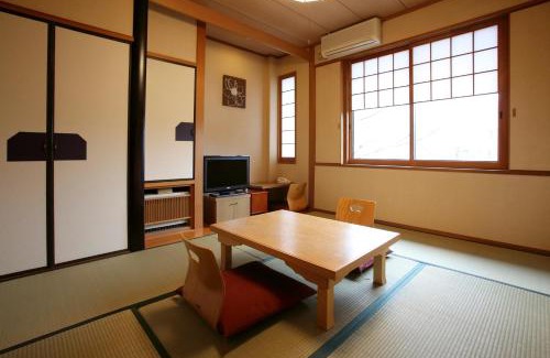 Yufuin Onsen Hotel | Yufuin Yamaboushi