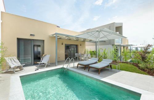 Nea Iraklitsa Hotel | Yuka Villas Collection