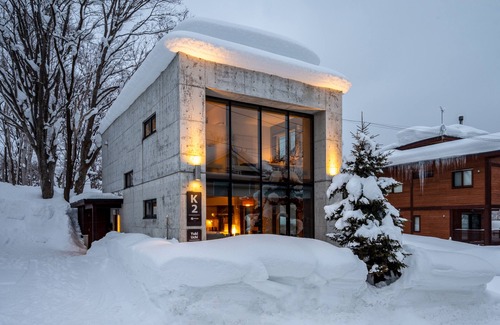 Hirafu Casa | Yuki Uchi by H2 Life