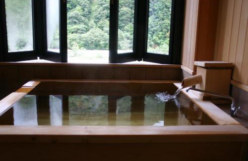 Takayama Hotel | Yukimurasaki