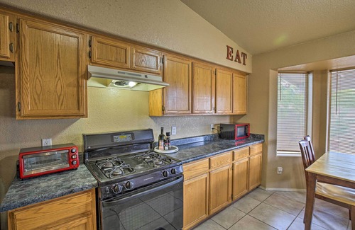Fortuna Foothills Cabaña | Yuma Retreat w/ Fire Pit in a Golf Course Mecca!