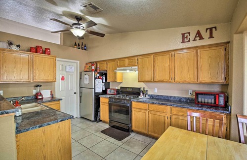 Fortuna Foothills Cabaña | Yuma Retreat w/ Fire Pit in a Golf Course Mecca!