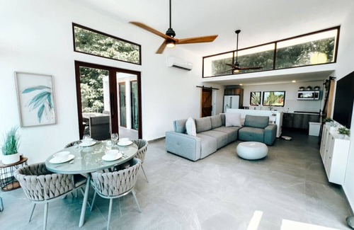 Mameyes II Casa | Yunque Reserve | Secluded Rainforest House