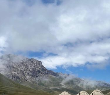 Naryn Region Casa | Yurt camp Visit Kol-Suu