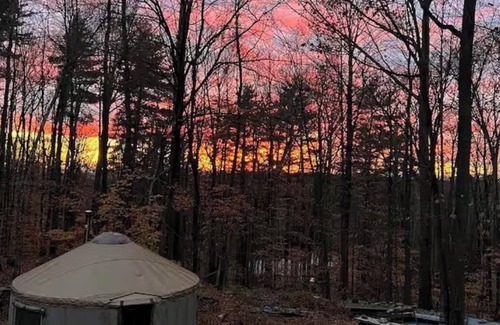 Middlebury Apartamento | Yurt in Middlebury, Vermont