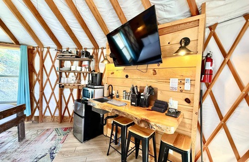 Orderville Casa | Yurt Overlook # 3 en East Zion Resort (2 camas King)