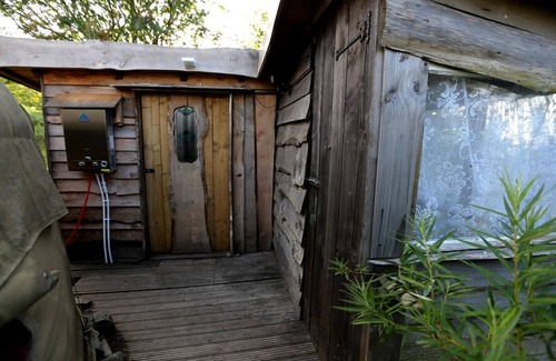 Callington Cabina | Yurta {20 pies de diámetro} con casa de baños en East Cornwall Reino Unido - 5 * ubicación fuera de la red