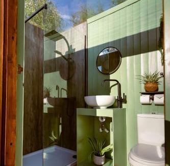 Ripon Otro | Yurtshire Eavestone Lake - Willow