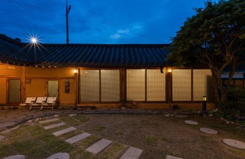 Yangpyeong Casa | Yusunjae Hanok Pension