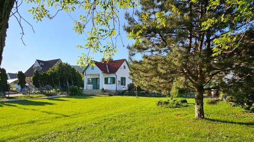 Siklos Casa | Zöld Vendégház - Siklós
