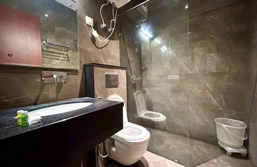 Aerocity Hotel | Z Suites Hotel Mahipalpur IGI Airport