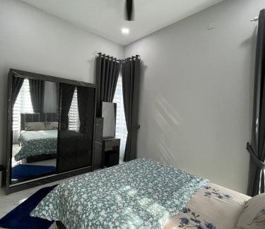 Kuala Terengganu Casa | Z&Z Gong Badak Homestay