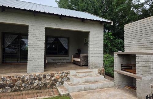 Mogale City Apartamento | Zacks Country Stay Self-catering