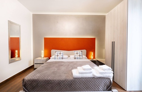 Lavinaio-Monterosso Casa | Zaffiro Lavico rooms Etna nature sea