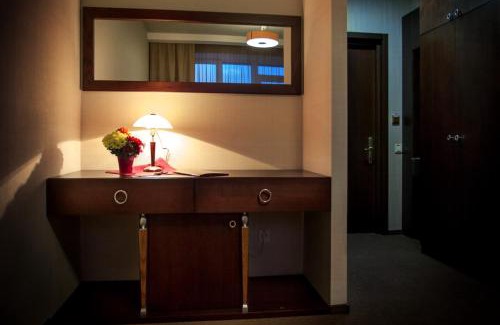 Dnipro Hotel | Zagrava Hotel