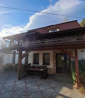 Iwkowa Hotel | Zajazd-restauracja Zyga