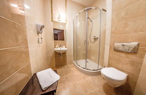 Prochowice Apartamento | Zajazd u Beaty i Violetty