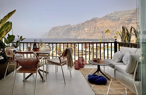 Los Gigantes Apartamento | ZAMA Bella Vista - Swimming pool - AC