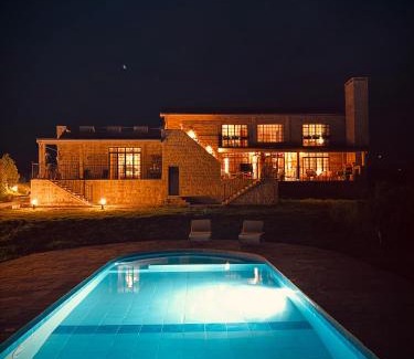 Nanyuki Villa | Zamani Bush House