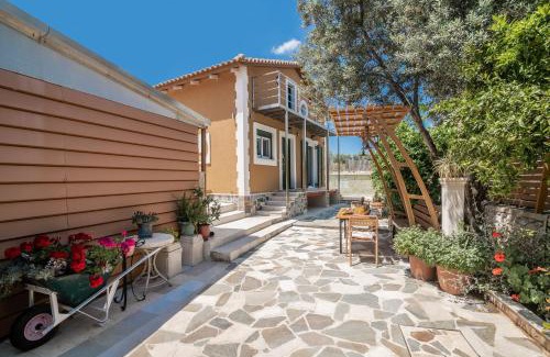Mouzaki Casa | Zamor Family Villa 2