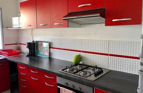 La Desirade Casa | ZANDOLI Cottage: family accommodation close to all sites and amenities