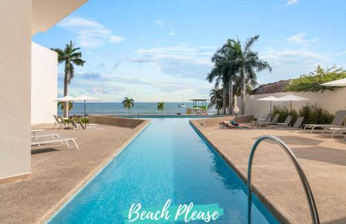 La Puntilla Apartamento | Zantamar - Beachfront Suites in La Cruz
