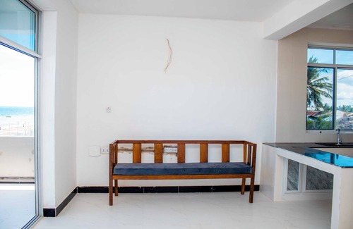 Uroa Hotel | Zanzibar Beach Front Apartment