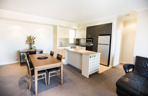West Perth Casa | Zappeion Apartments