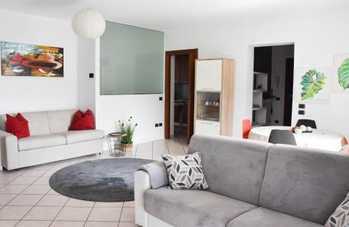 Brusimpiano Apartamento | ZARA HOUSE - Lake and Pet Friendly