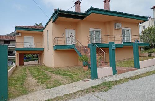 Kalambaka Casa | Zara'sHomeMeteora-The House Of The Rising Sun!