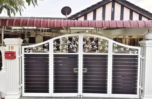 Taman Mawar Casa | Zaref Homestay Pasir Gudang @ Taman Mawar