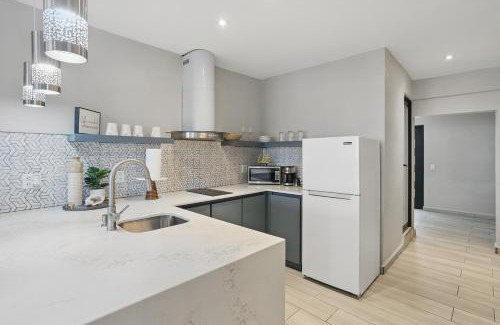 Arecibo Pueblo Apartamento | Zaturn Beach House